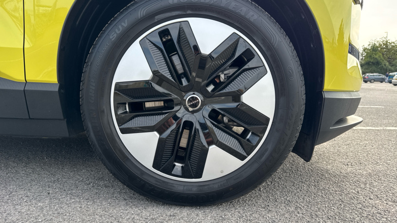 Volvo EX30 200kW Single Motor Plus 51kWh 5dr Auto Electric Estate